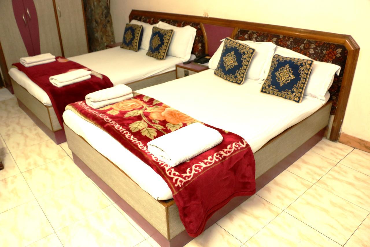 Hotel Maharaja Delhi  Exteriör bild