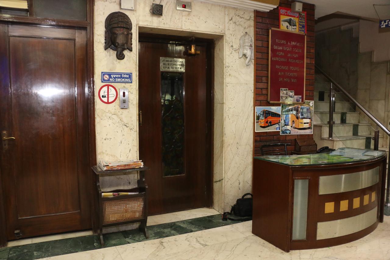 Hotel Maharaja Delhi  Exteriör bild