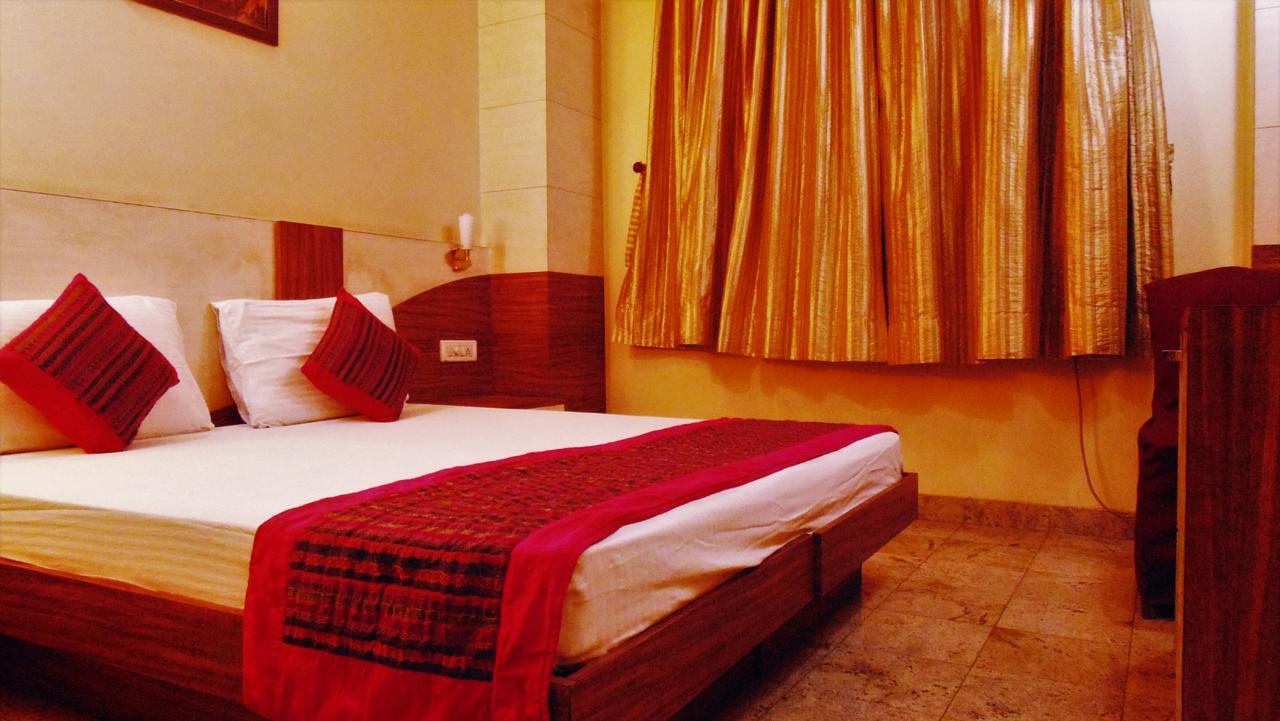 Hotel Maharaja Delhi  Exteriör bild