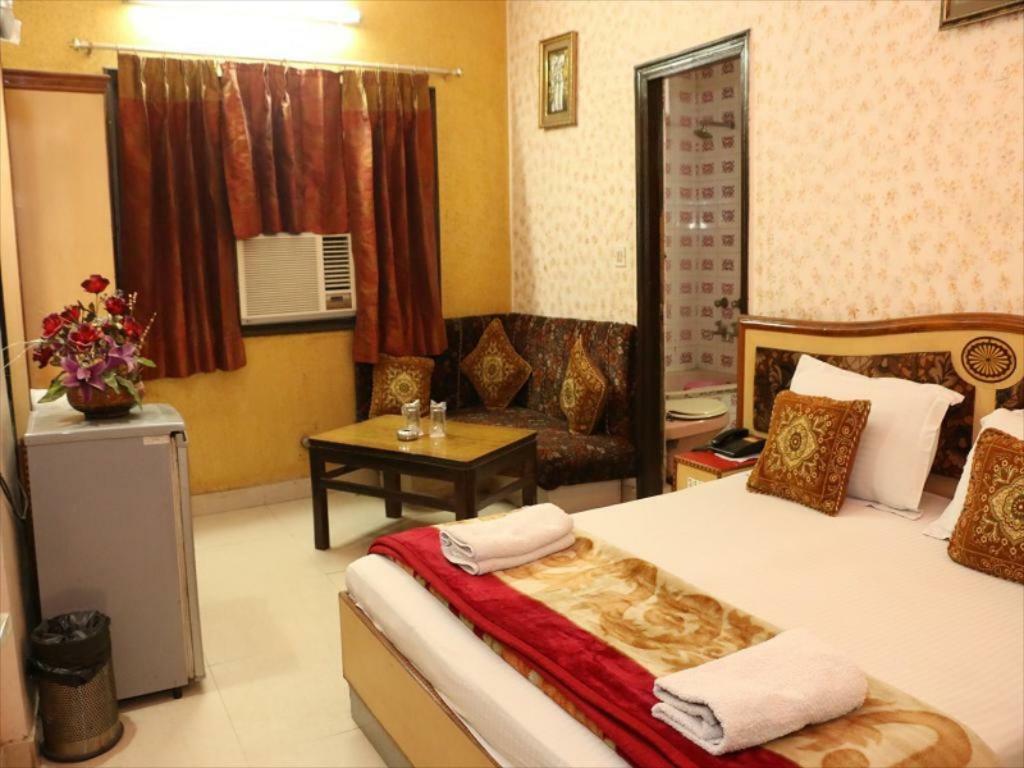 Hotel Maharaja Delhi  Exteriör bild